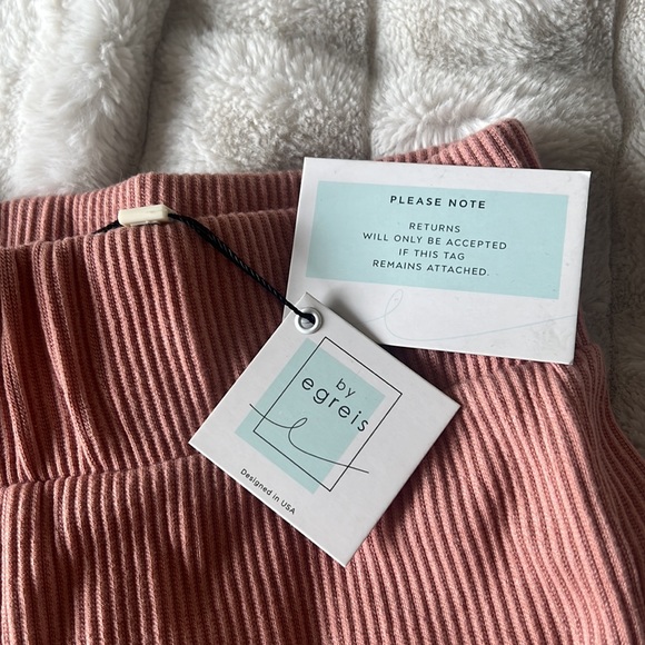 BY EGRIES SHORTS - Picture 2 of 4